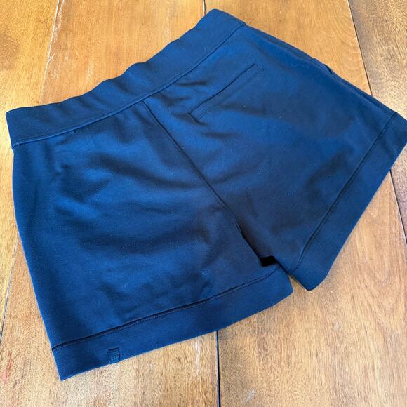 Lululemon Cuffed Pocket Shorts Black Stretch Black Sz 4 Casual Travel Versatile - Picture 4 of 10